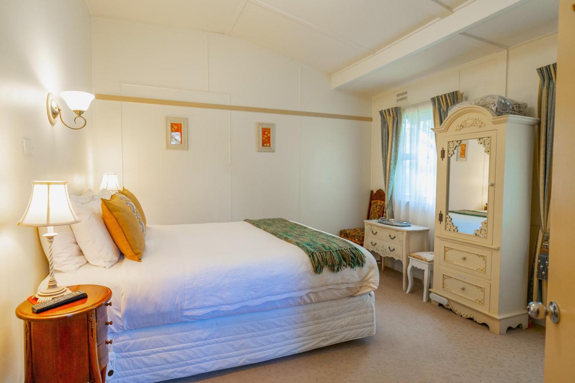 Kubba Roonga Guesthouse - Boutique Luxury Spa Retreat & Gardens - Blue Mountains Blackheath Exterior foto